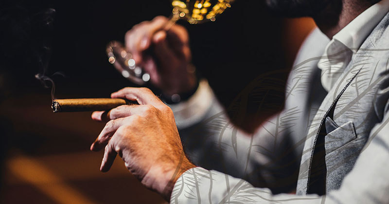 Người mới chơi xì gà không nên hút quá nhanh